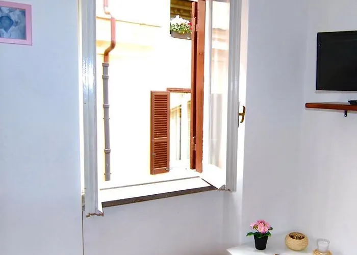 Di Porto House